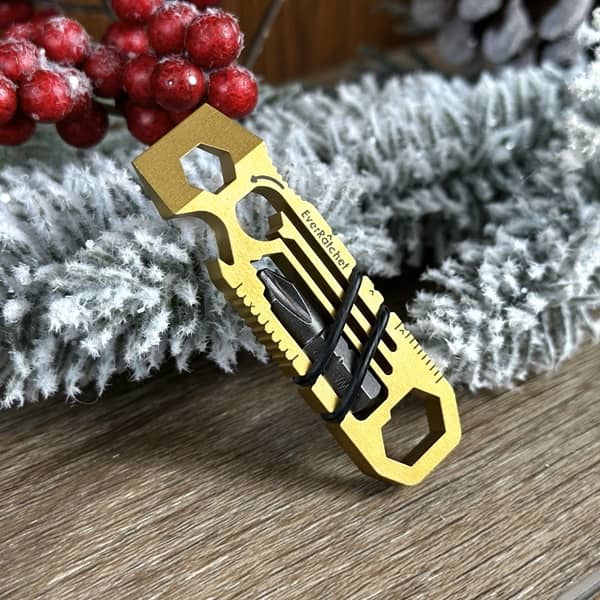 EverRatchet Gold – Limited edition titanium multi-tool with a compact design, featuring a ratcheting mechanism and durable gold PVD-coated finish for EDC enthusiasts.