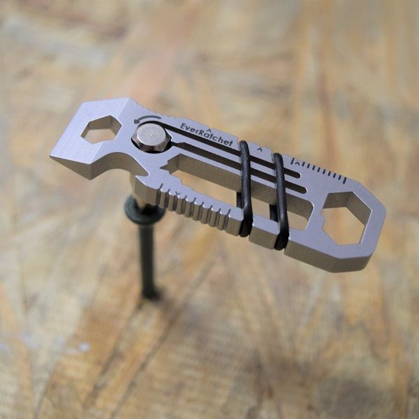 EverRatchet Ratcheting Keychain Multitool - Gear Infusion